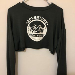 Green Cropped Long Sleeve Graphic Tee